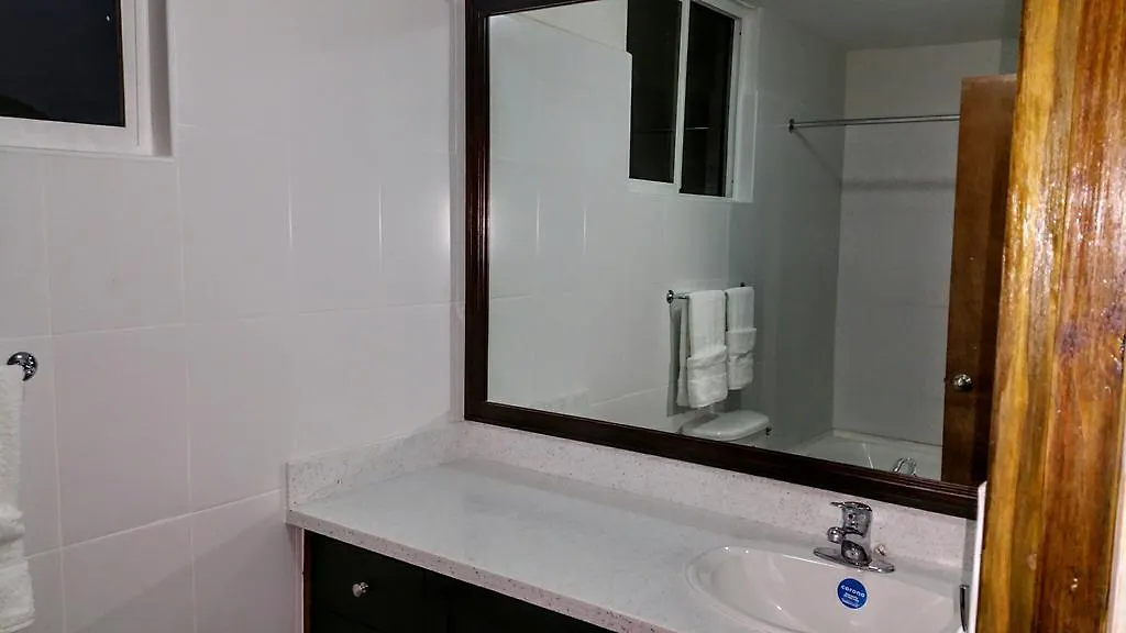 Portmore Villa On The Beach 0*,